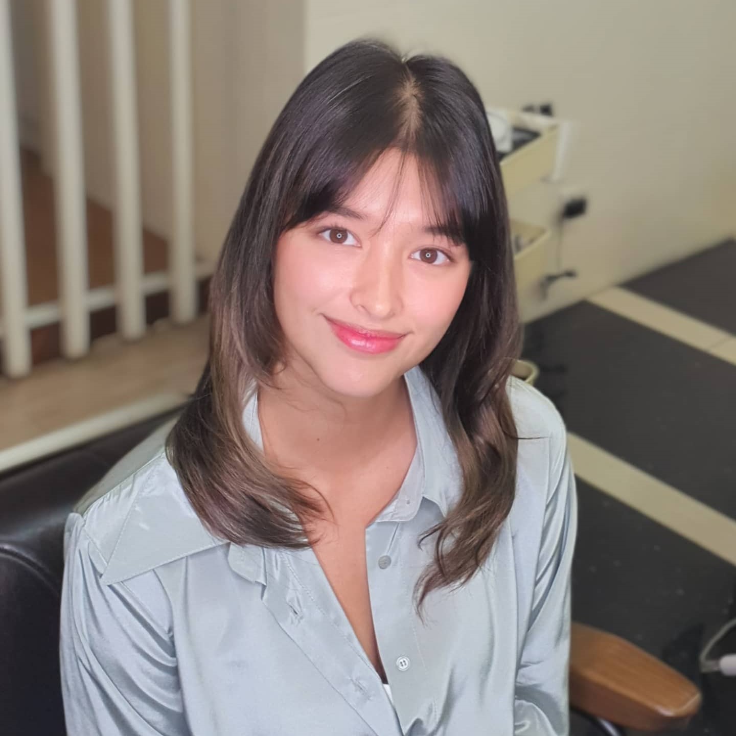 Liza Soberano in ash brown hair